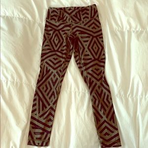 Lululemon long, green and black print yoga pants